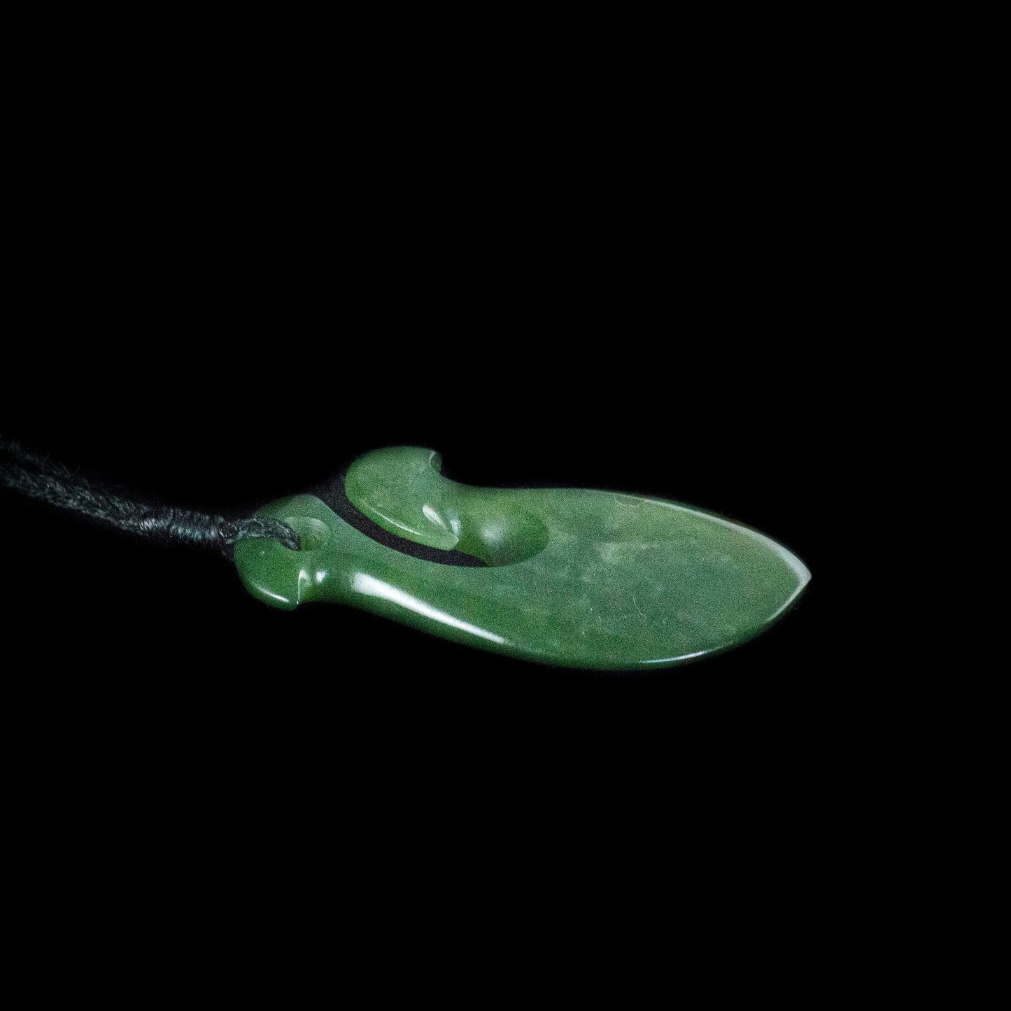 Kahurangi Pounamu Hei Matau Pendant