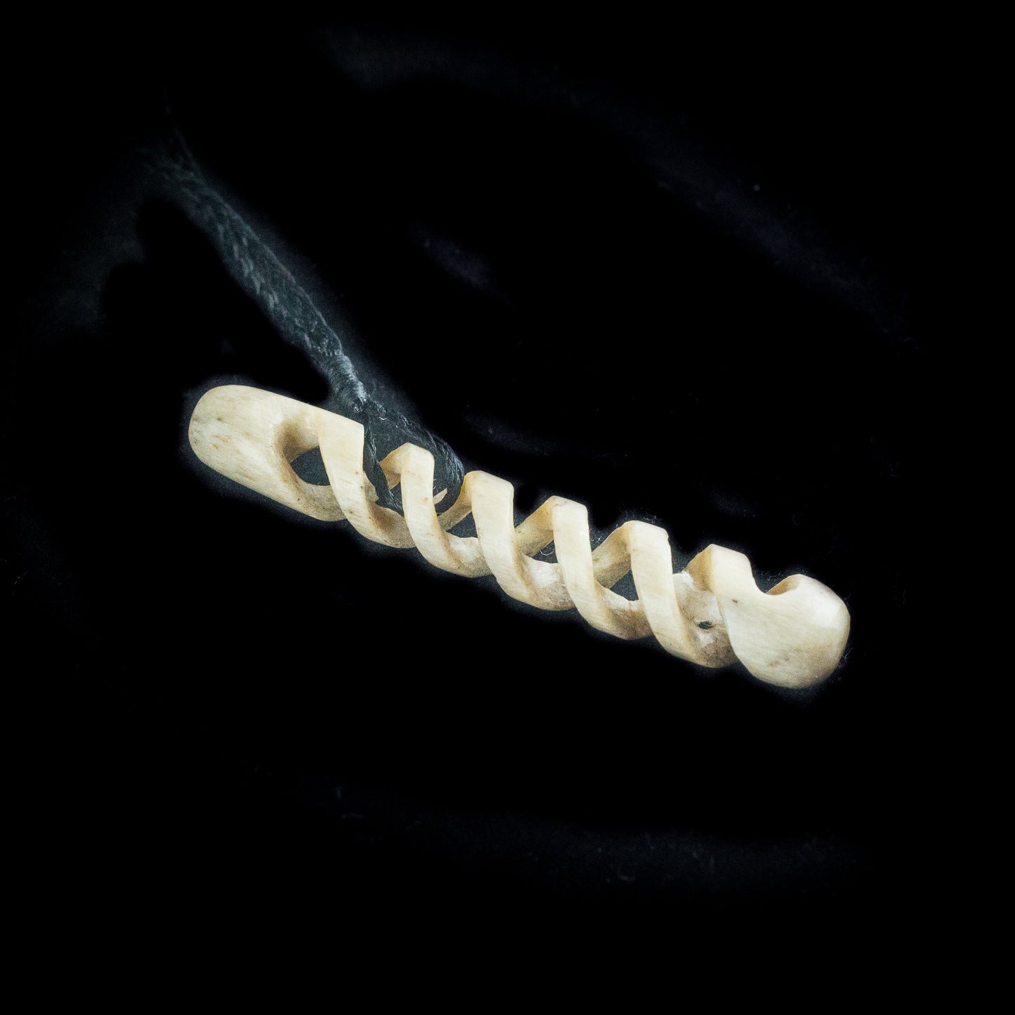 Pikorua – Whale Bone Twist Pendant