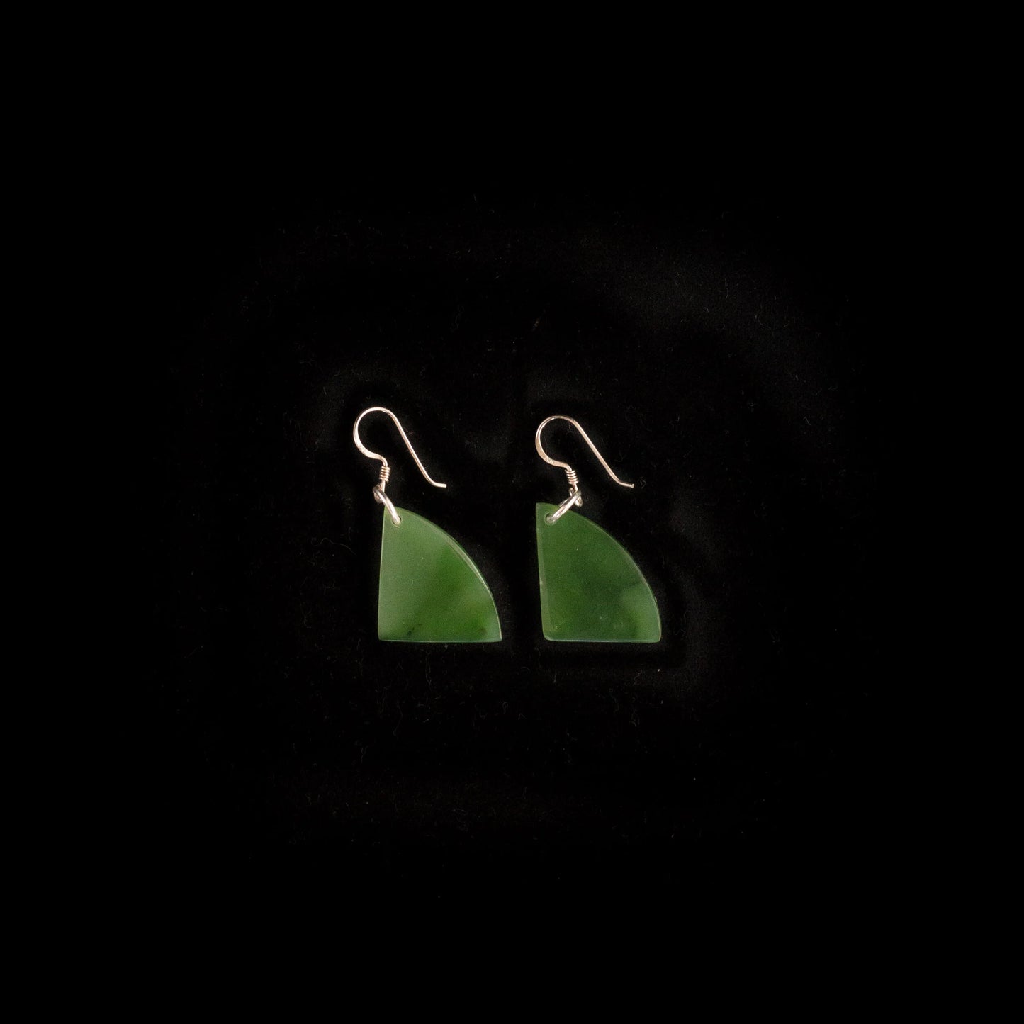 Kawakawa Pounamu Fan Earrings