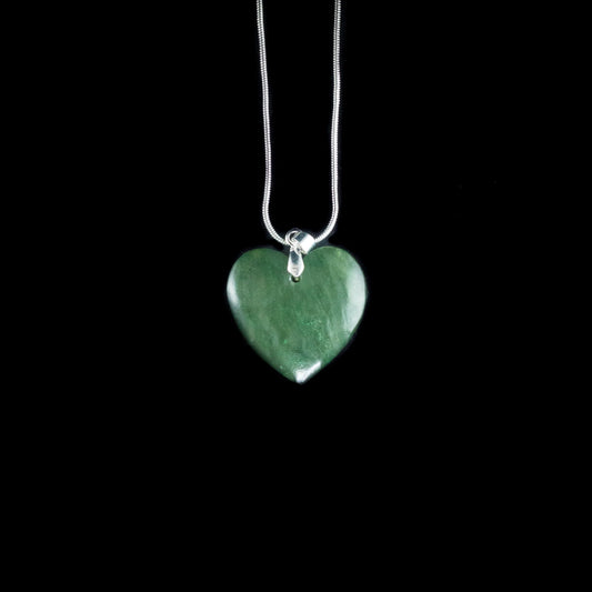 Ngākau Raukaraka Pounamu Pendant – Sterling Silver