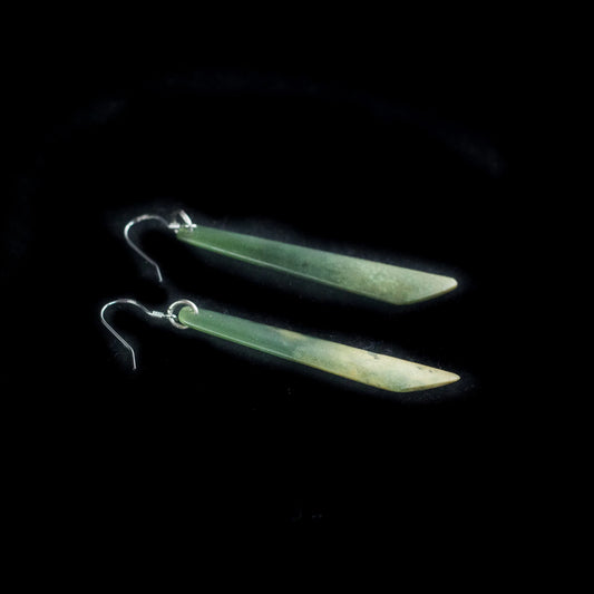 Raukaraka Pounamu Long Drop Earrings